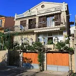 Apartment With A Parking Space Gradac, Makarska - 6825 Gradac (Split-Dalmatia)