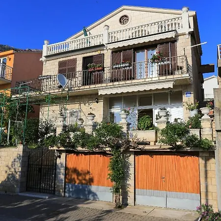 Apartmán With A Parking Space Gradac, Makarska - 6825 Gradac (Split-Dalmatia)